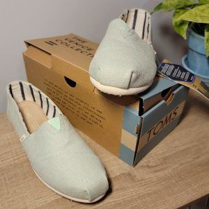TOMS Classic Canvas Mint Heritage Sz 6.5